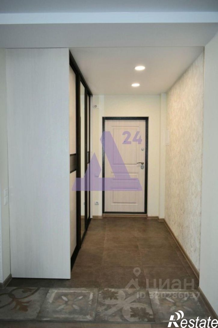 4-комн квартира улица Никитина, 107,  д. 107