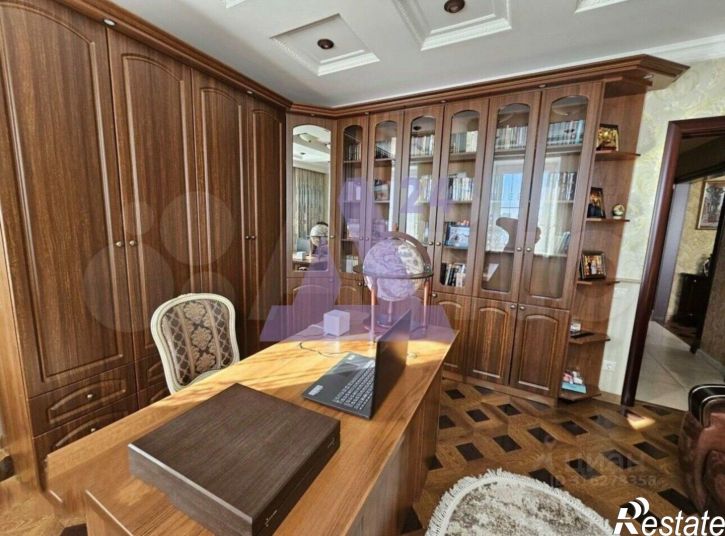 3-комн квартира улица Пионеров, 1,  д. 1