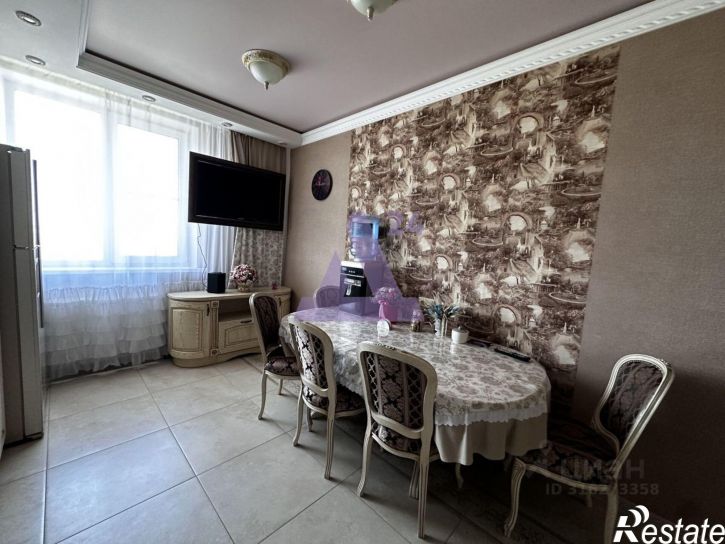 3-комн квартира улица Пионеров, 1,  д. 1