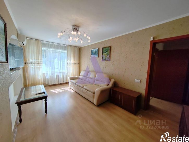 3-комн квартира ул 50 лет СССР, 37,  д. 37