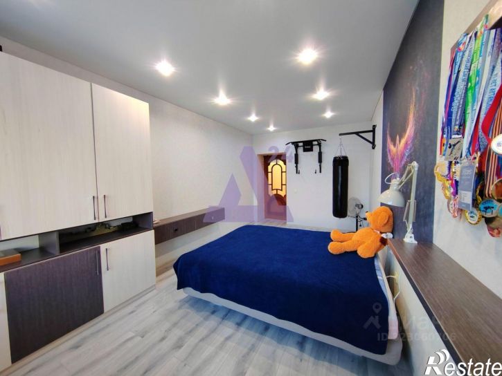 4-комн квартира Новгородская улица, 26А,  д. 26А