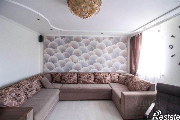 3-комн квартира улица Георгия Исакова, 156,  д. 156