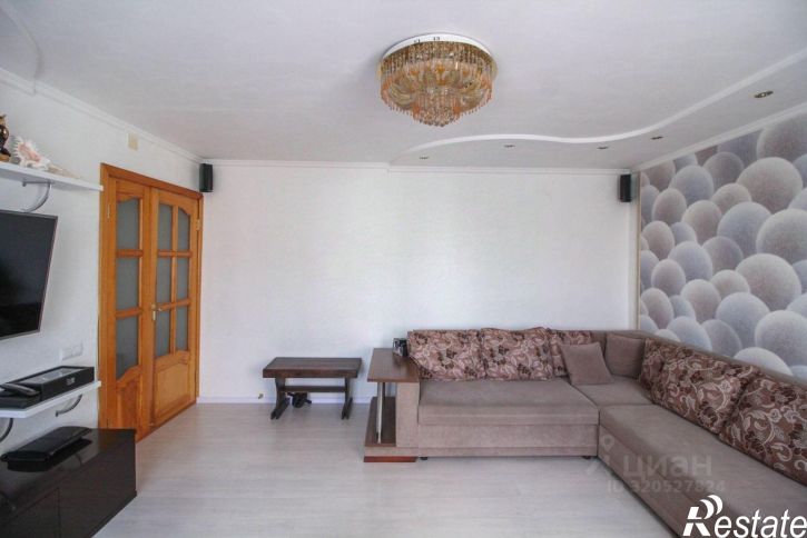 3-комн квартира улица Георгия Исакова, 156,  д. 156