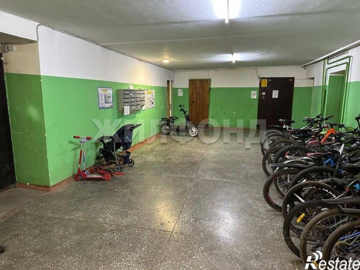 1-комн квартира улица Малахова (дублёр), 173,  д. 173