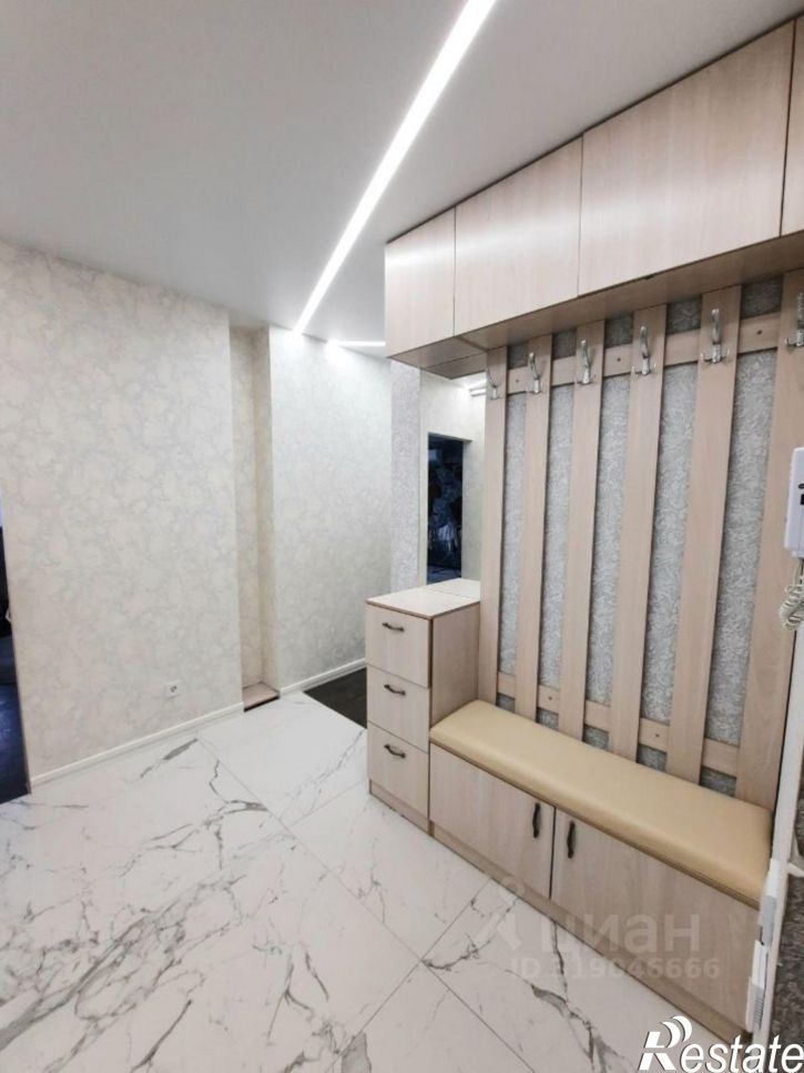 3-комн квартира 6-я Нагорная улица, 15Г/8,  д. 15Г/8