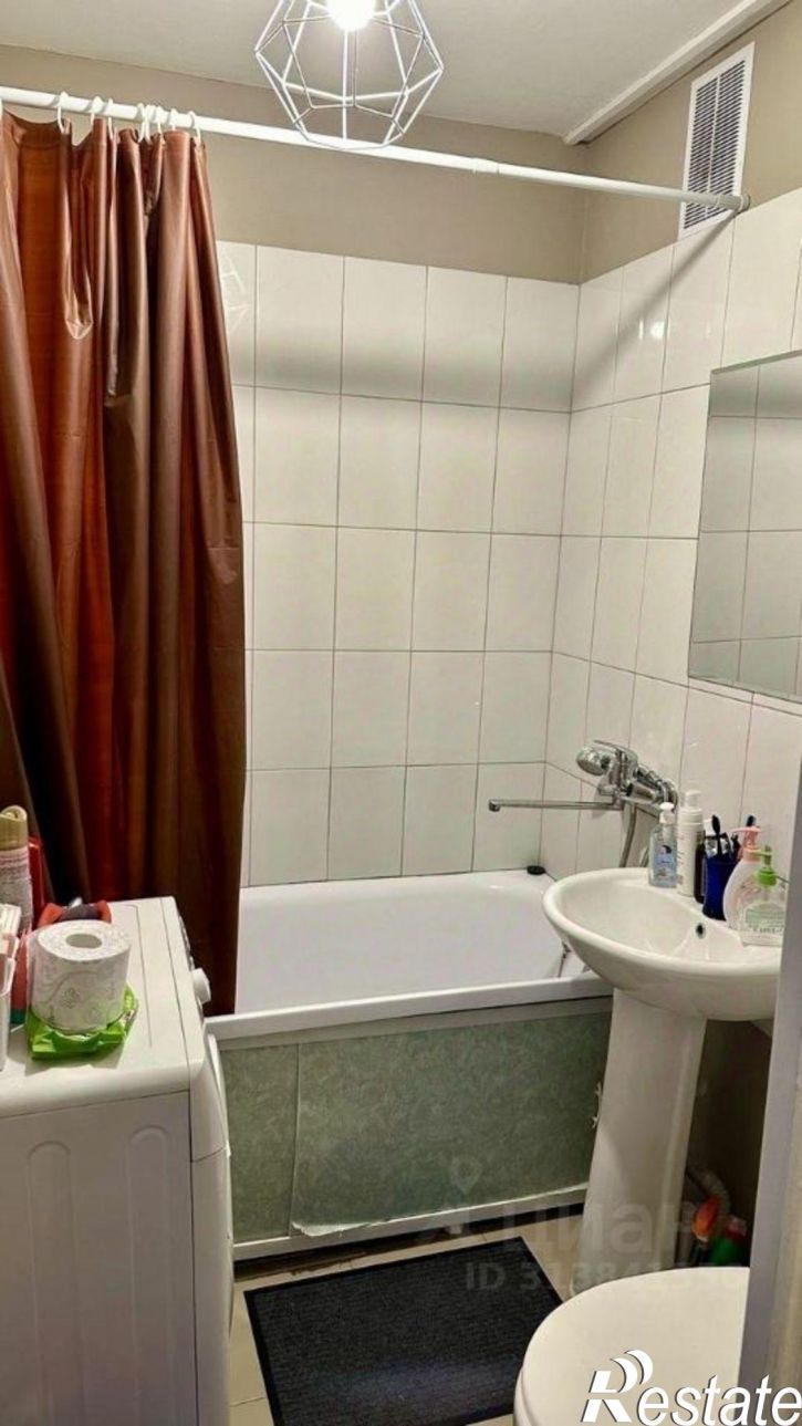 2-комн квартира улица Папанинцев, 108,  д. 108