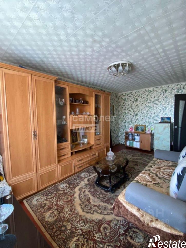 2-комн квартира улица Суворова, 12,  д. 12