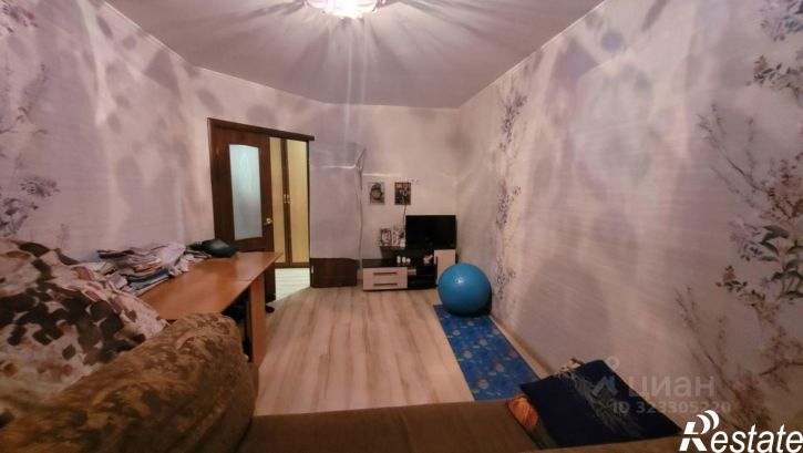 3-комн квартира Барнаул, улица Глушкова, 2