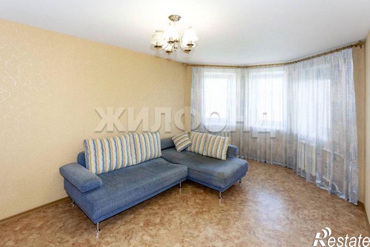 1-комн квартира улица Сухэ-Батора, 21,  д. 21