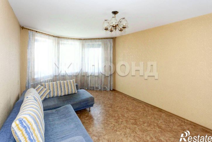 1-комн квартира улица Сухэ-Батора, 21,  д. 21