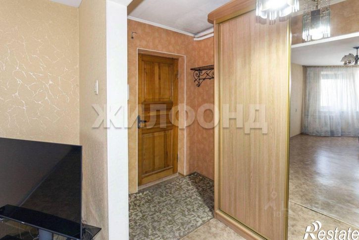 1-комн квартира улица Сухэ-Батора, 21,  д. 21