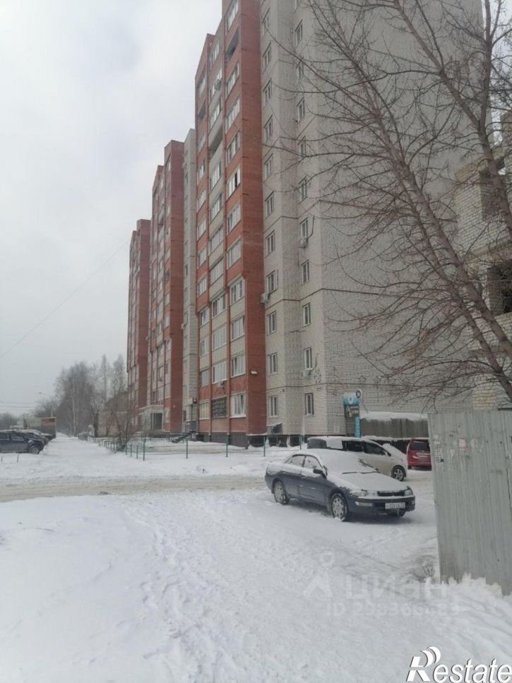 3-комн квартира улица Кутузова, 16Г,  д. 16Г