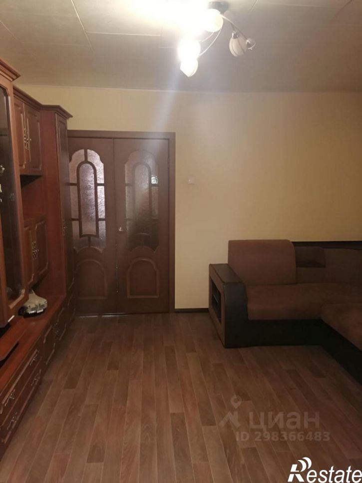 3-комн квартира улица Кутузова, 16Г,  д. 16Г