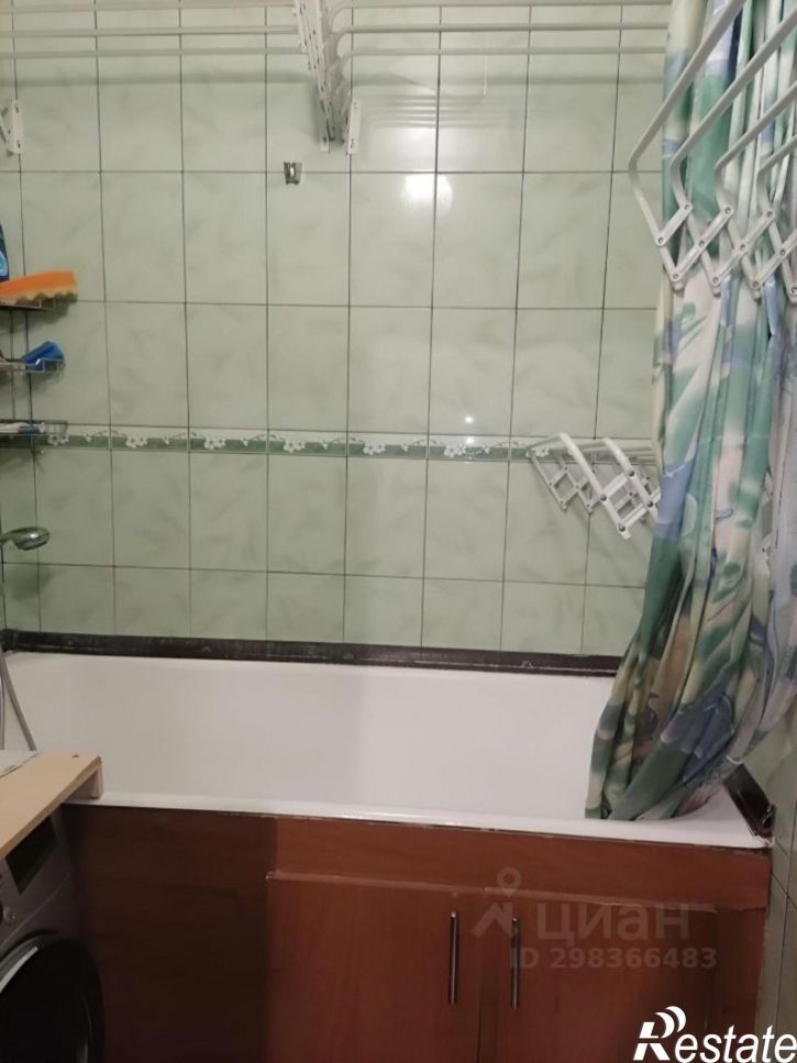 3-комн квартира улица Кутузова, 16Г,  д. 16Г