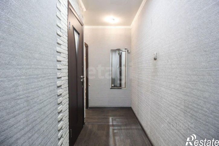 2-комн квартира улица Георгия Исакова, 203,  д. 203