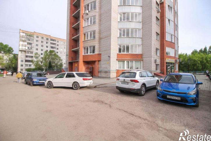 4-комн квартира Павловский тракт, 126,  д. 126