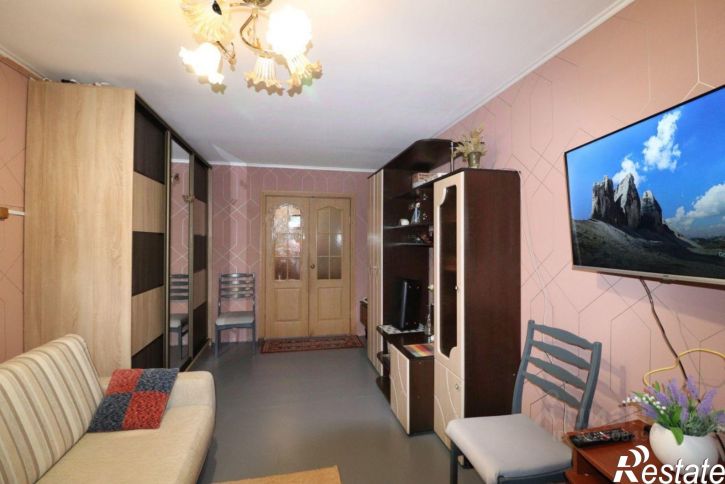 3-комн квартира улица Веры Кащеевой, 12,  д. 12