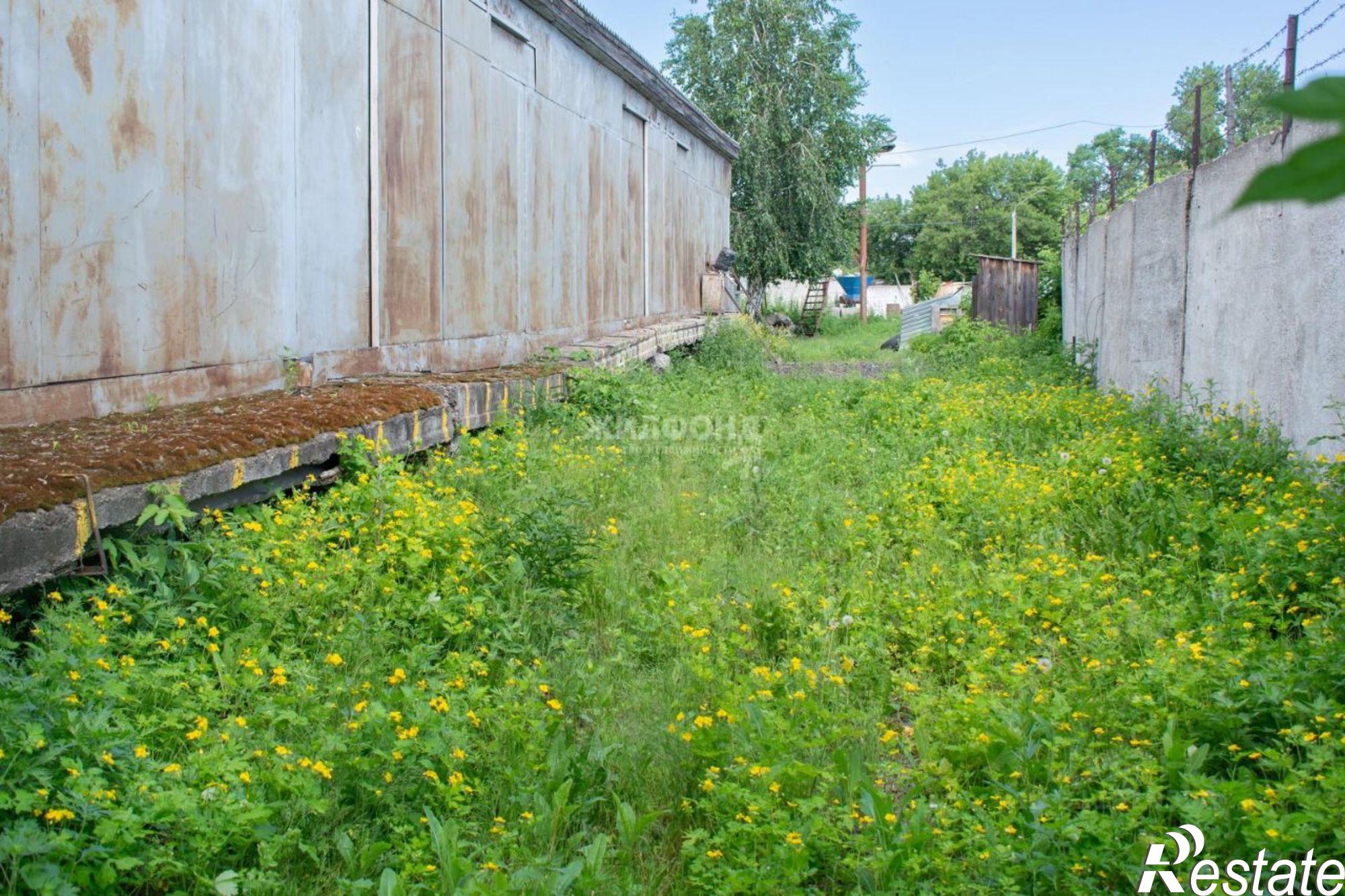 Купить производственную площадь за 48 000 400 рублей на бульвар 9 Января, 24А