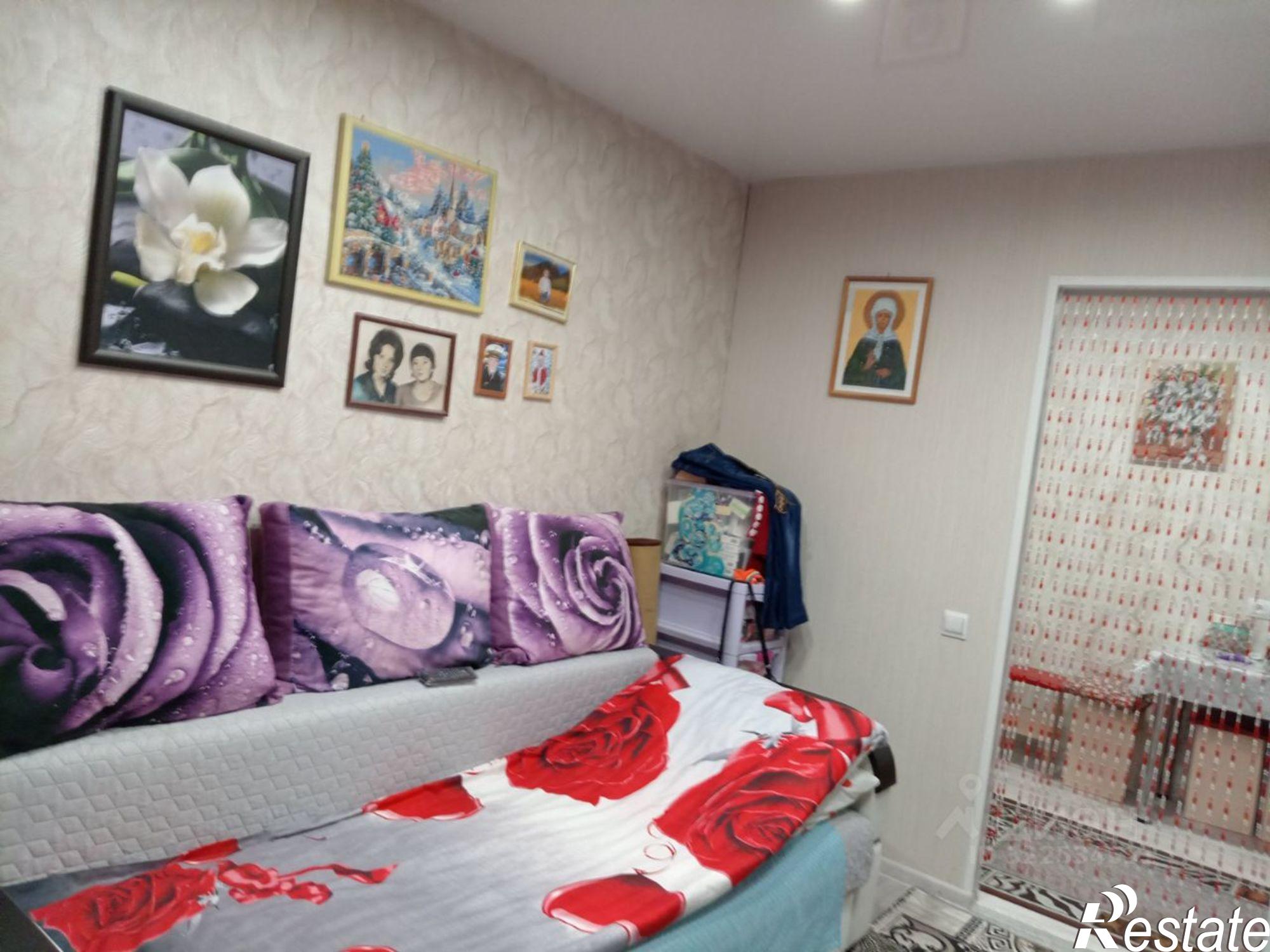 Купить комнату за 2 600 000 рублей на улица Юрина, 190