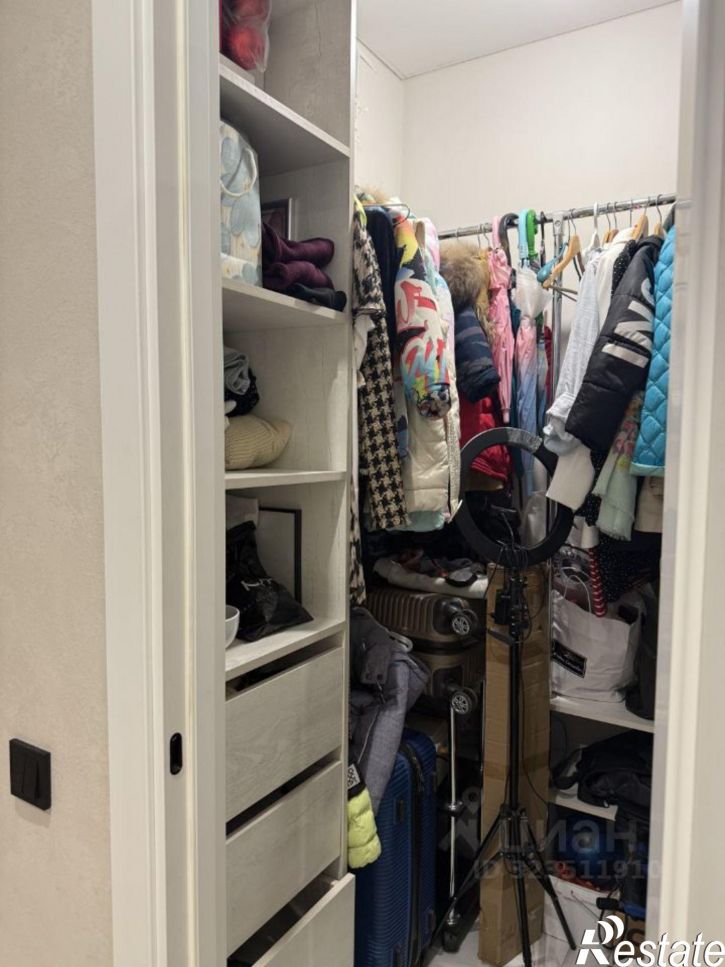 3-комн квартира Лазурная улица, 19,  д. 19