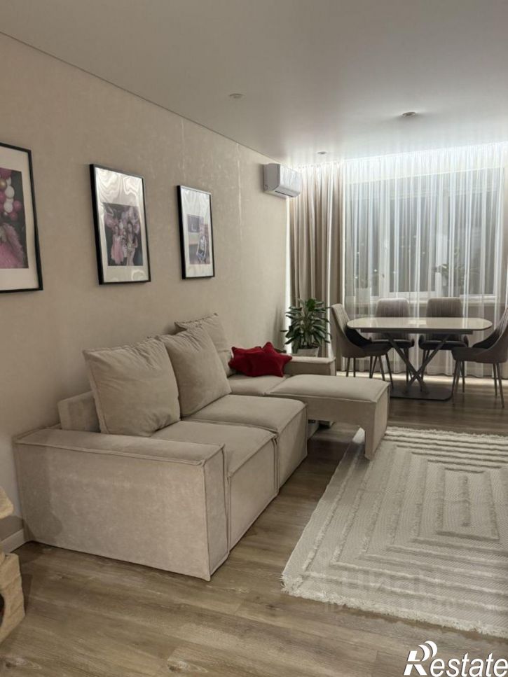 3-комн квартира Лазурная улица, 19,  д. 19