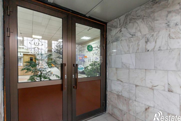 Помещение свободного назначения улица Парижской Коммуны, 46,  д. 46