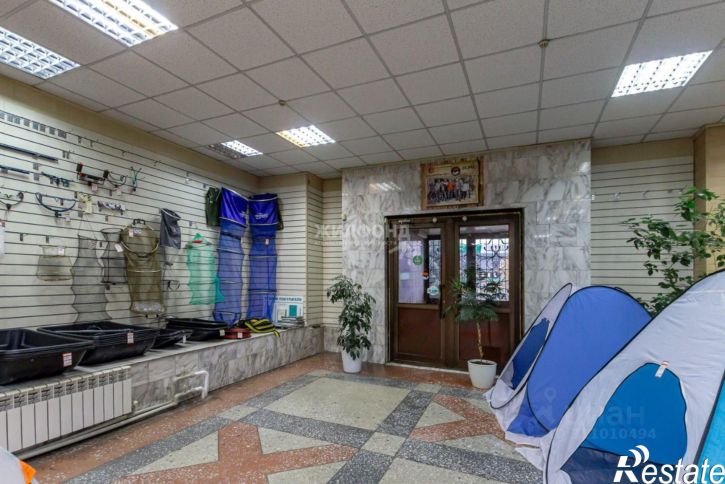 Помещение свободного назначения улица Парижской Коммуны, 46,  д. 46