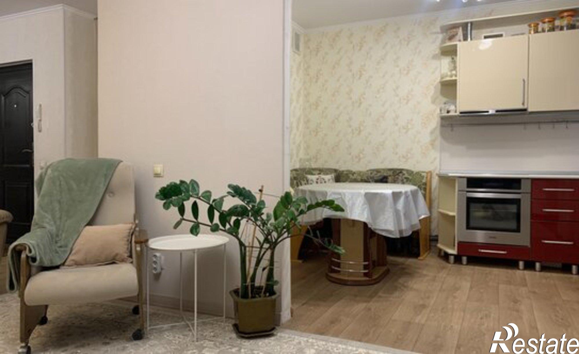 Купить квартиру за 8 300 000 рублей на улица Сергея Ускова, 3