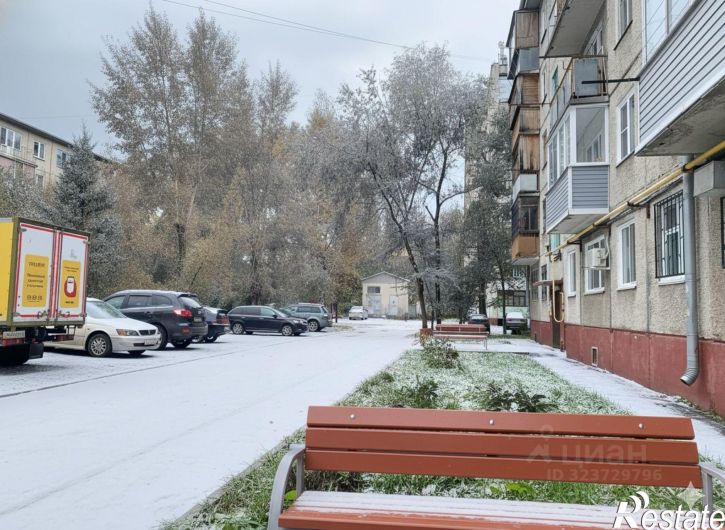 3-комн квартира ул Георгия Исакова, 210,  д. 210