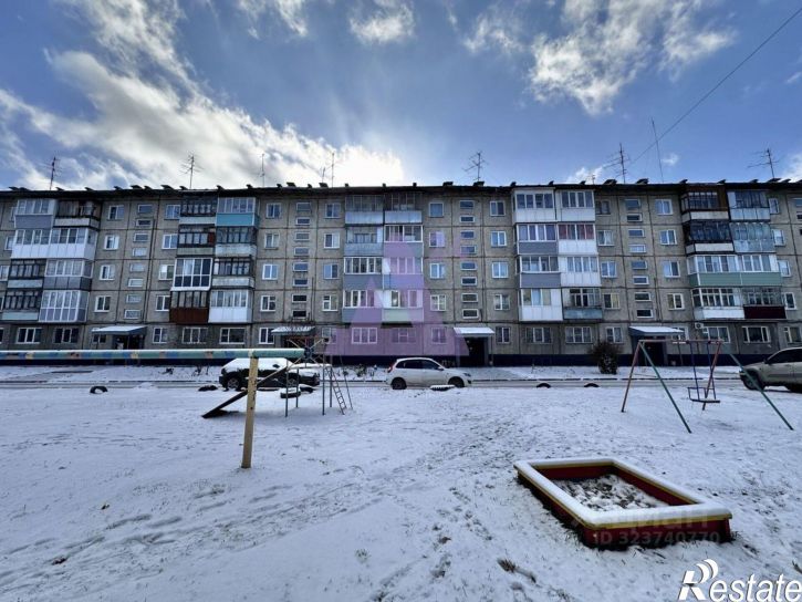 2-комн квартира ул Гущина, 215,  д. 215