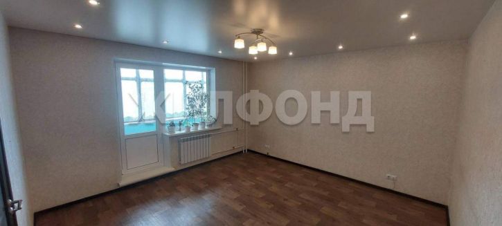 3-комн квартира Попова улица, д.194