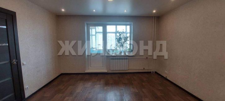 3-комн квартира Попова улица, д.194