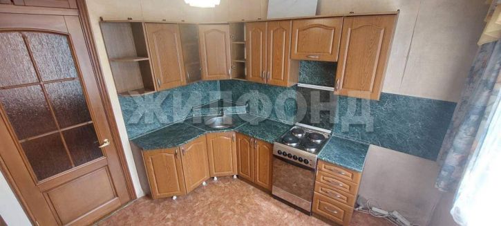 3-комн квартира Попова улица, д.194