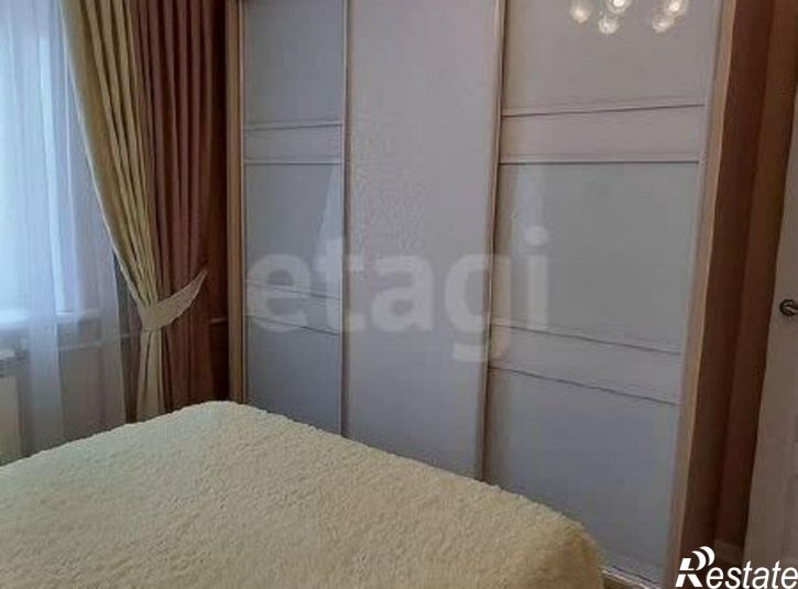 2-комн квартира улица Юрина, 186,  д. 186