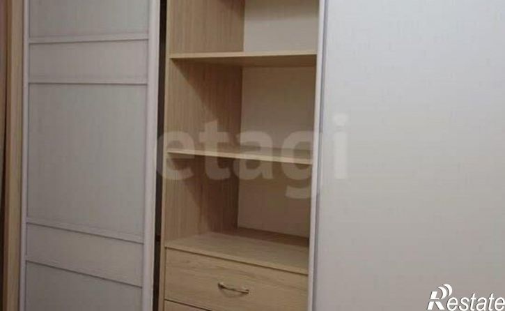 2-комн квартира улица Юрина, 186,  д. 186