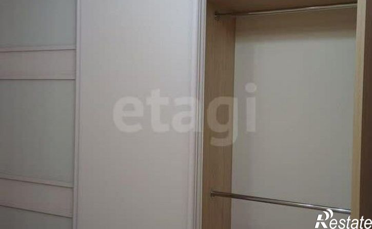 2-комн квартира улица Юрина, 186,  д. 186