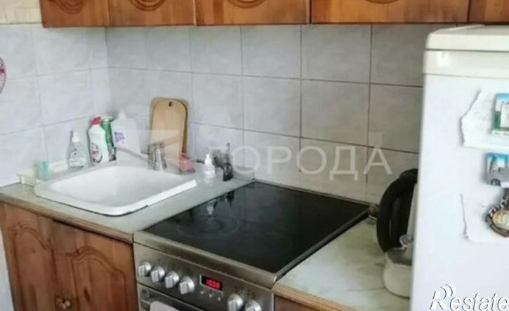 2-комн квартира улица Сухэ-Батора, 22,  д. 22