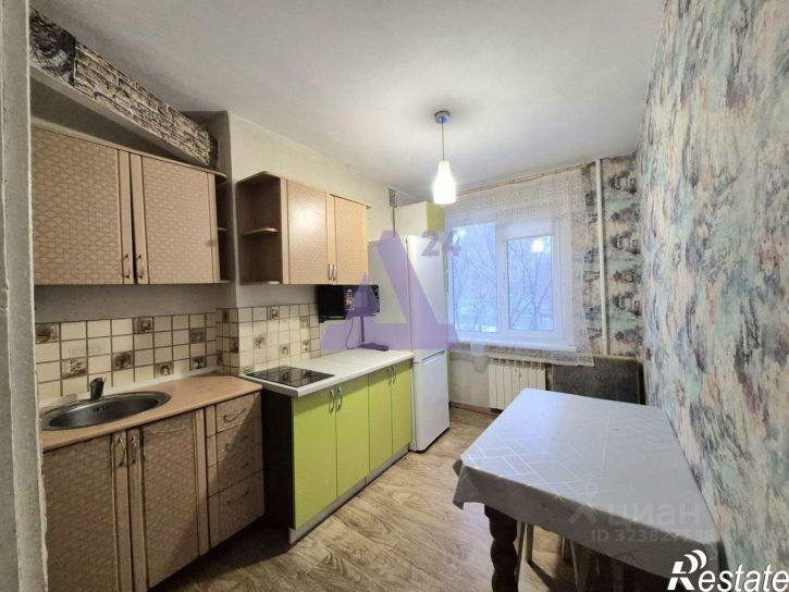 2-комн квартира улица Антона Петрова, 233,  д. 233