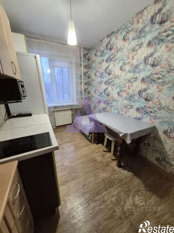 2-комн квартира улица Антона Петрова, 233,  д. 233