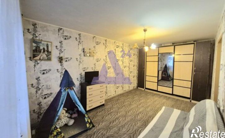 2-комн квартира улица Антона Петрова, 233,  д. 233