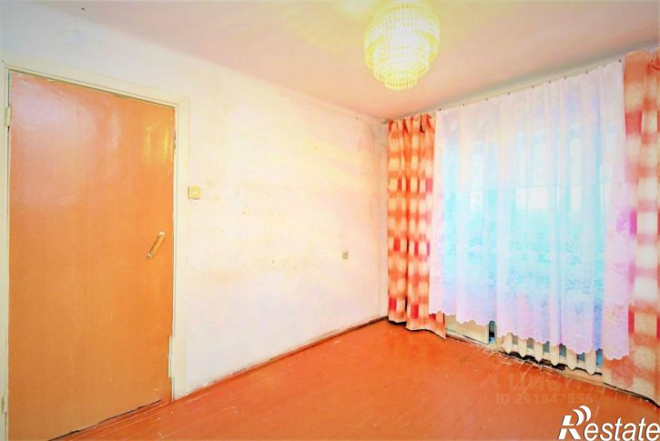 3-комн квартира улица Сухэ-Батора, 18,  д. 18