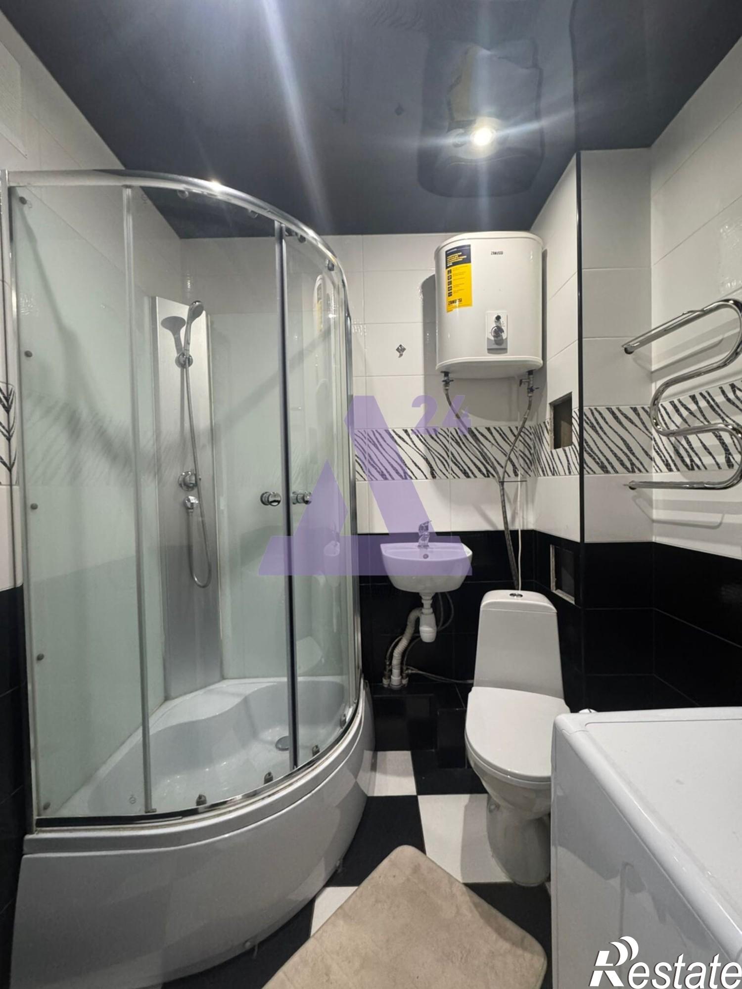 Купить квартиру за 4 200 000 рублей на улица Попова, дом 37