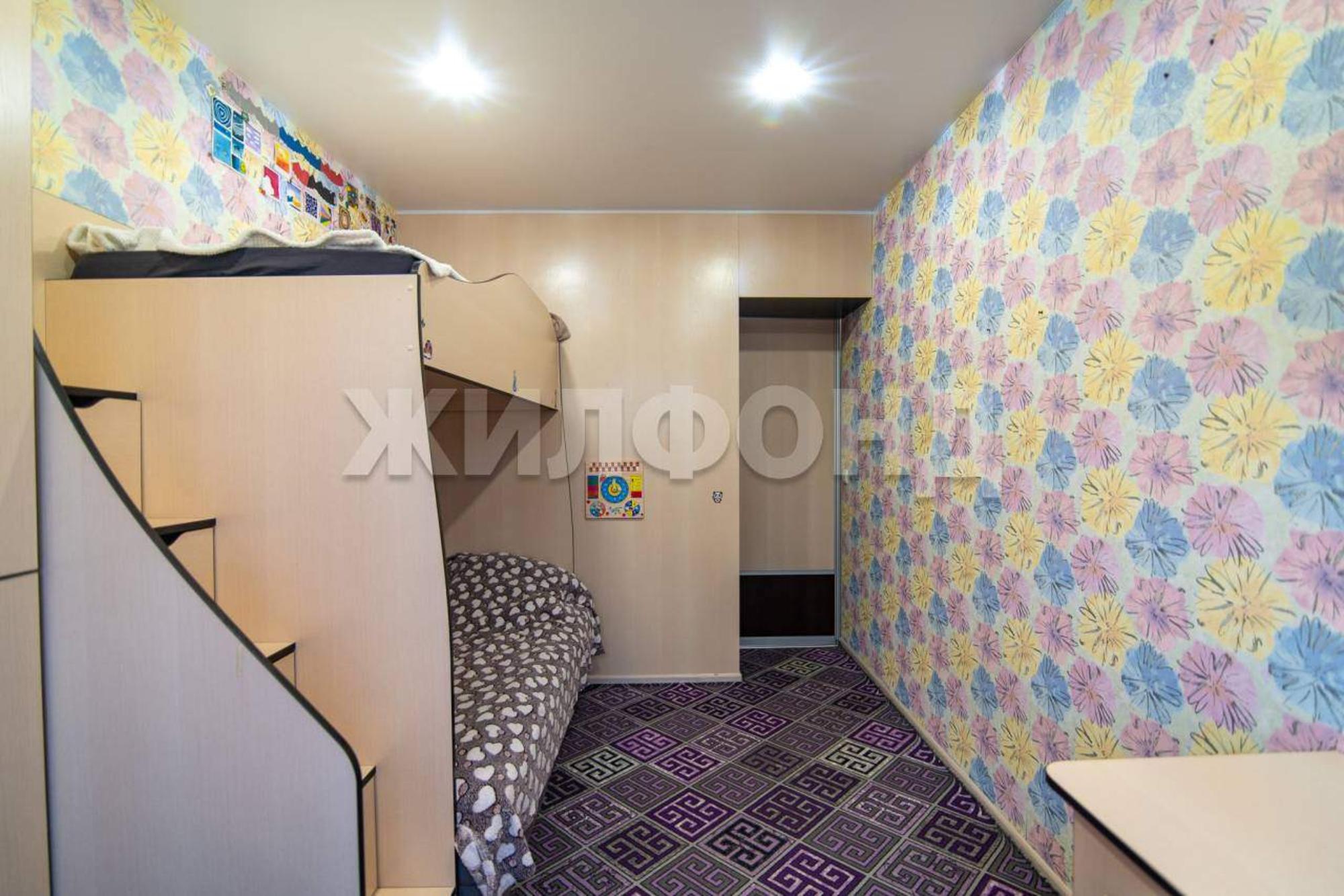 Купить квартиру за 5 500 000 рублей на Гущина улица, д.154