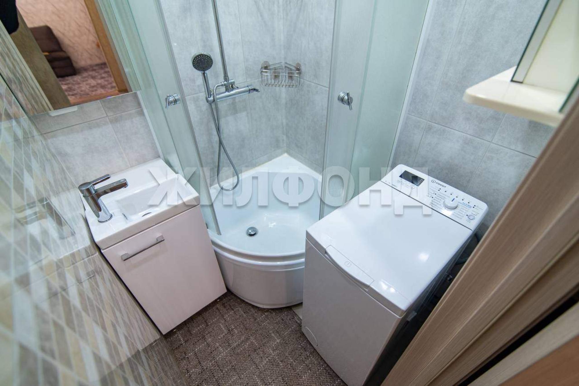 Купить квартиру за 5 500 000 рублей на Гущина улица, д.154