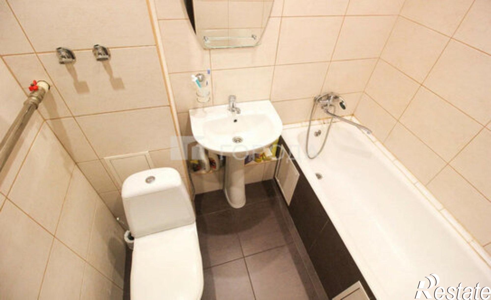 Купить квартиру за 3 900 000 рублей на улица Антона Петрова, 154