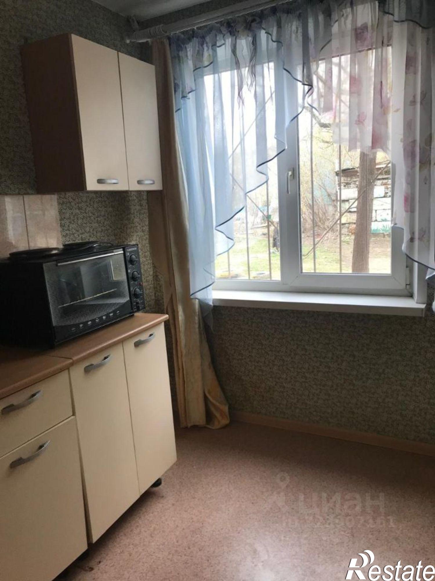 Сдать квартиру за 15 000 рублей на улица Юрина, 206