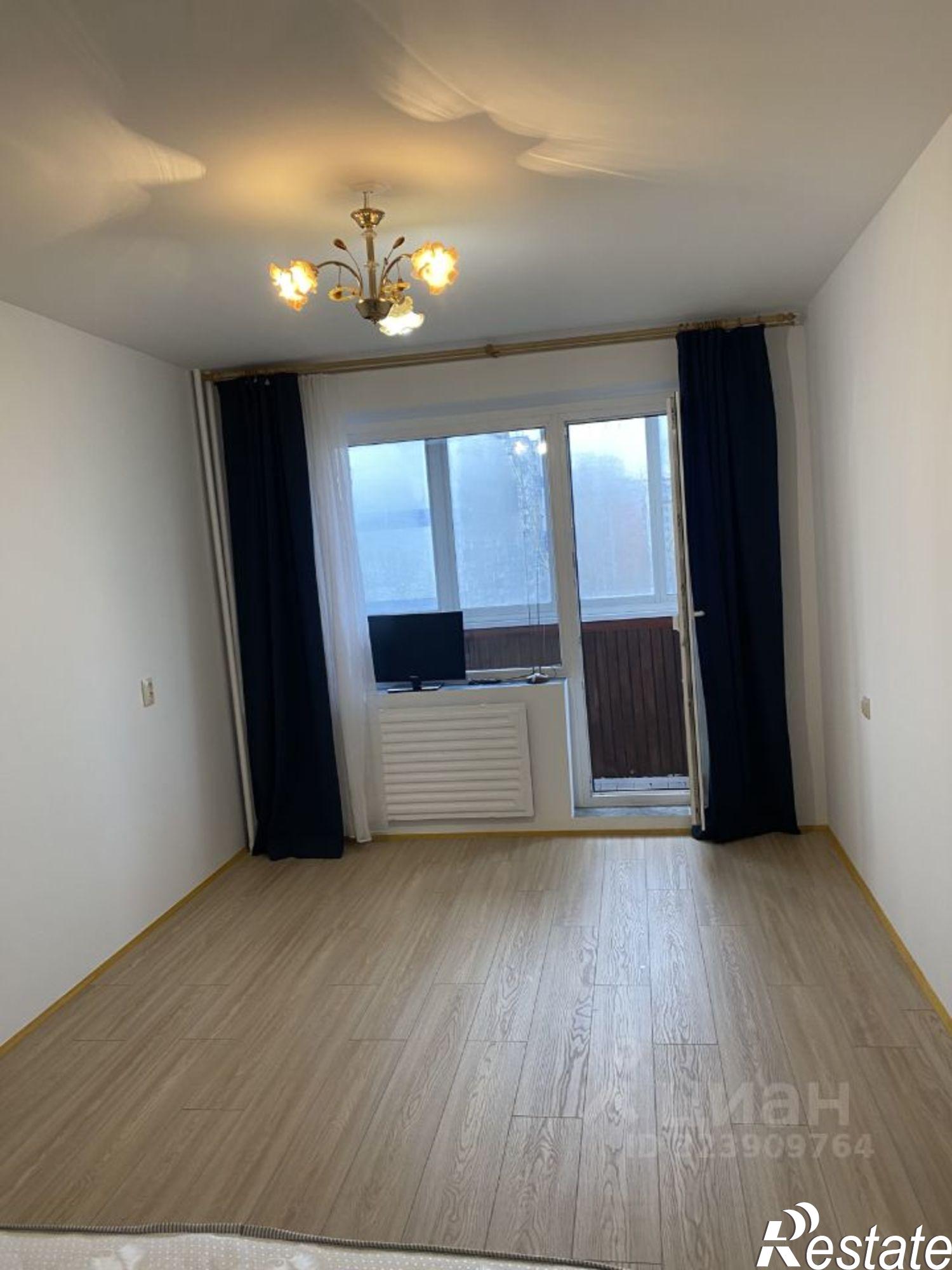 Сдать квартиру за 25 000 рублей на ул Папанинцев, 121