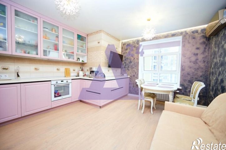 3-комн квартира улица 1905 года, дом 25