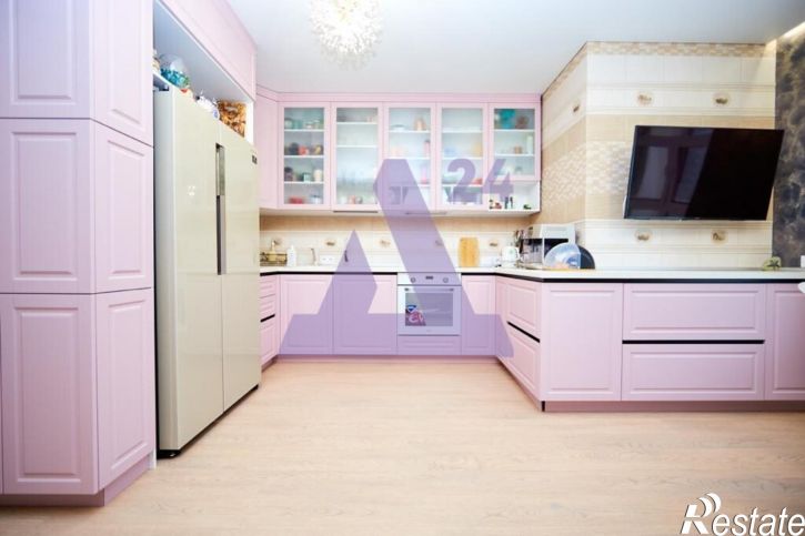 3-комн квартира улица 1905 года, дом 25