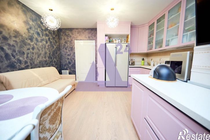 3-комн квартира улица 1905 года, дом 25